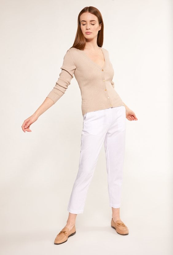 Prążkowany sweter o krótkim kroju