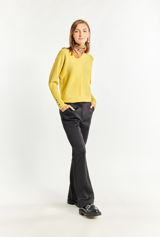 Spodnie z rozszerzanymi nogawkami