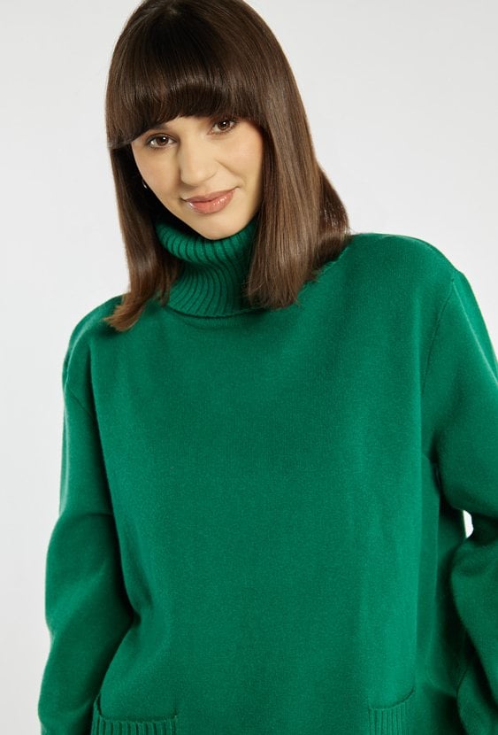 Luźny sweter damski