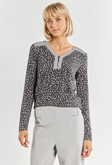 Bluzka damska z dekoltem w serek