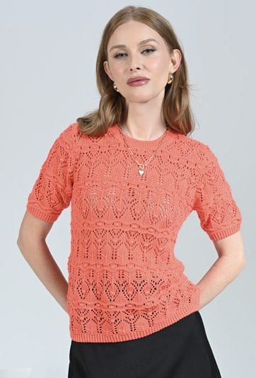 Ażurowy sweter z krótkim rękawem