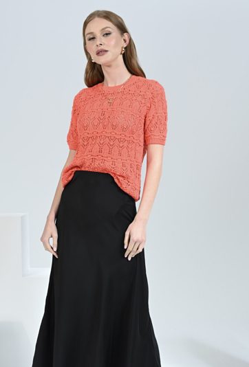 Ażurowy sweter z krótkim rękawem