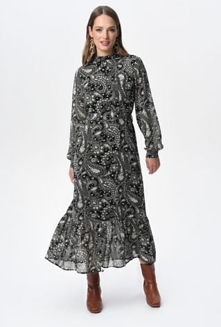 Długa sukienka w oryginalny wzór