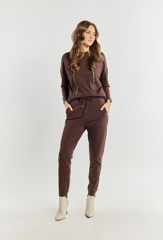 Spodnie damskie z kieszeniami