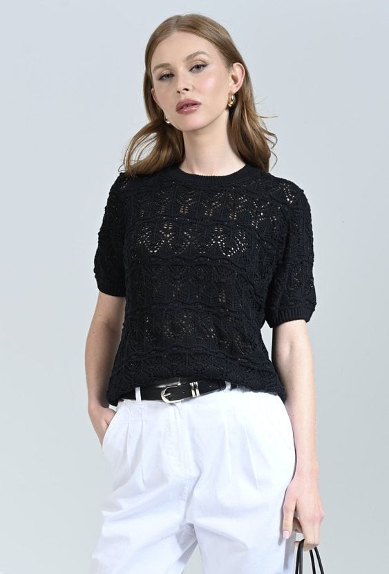 Ażurowy sweter z krótkim rękawem