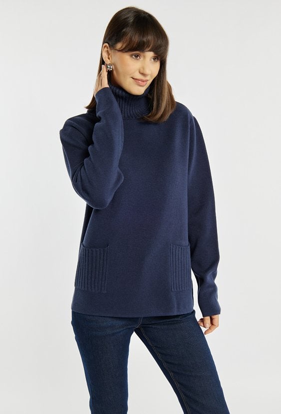 Luźny sweter damski