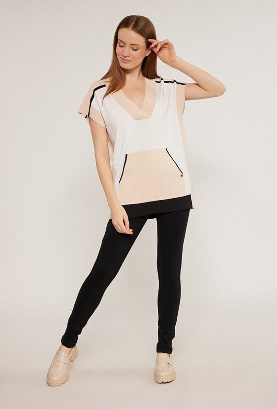 Sweter z kieszonką kangurka