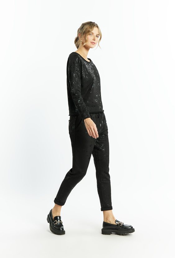 Spodnie dresowe o swobodnym fasonie