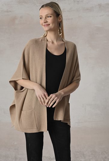 Sweter w stylu poncza