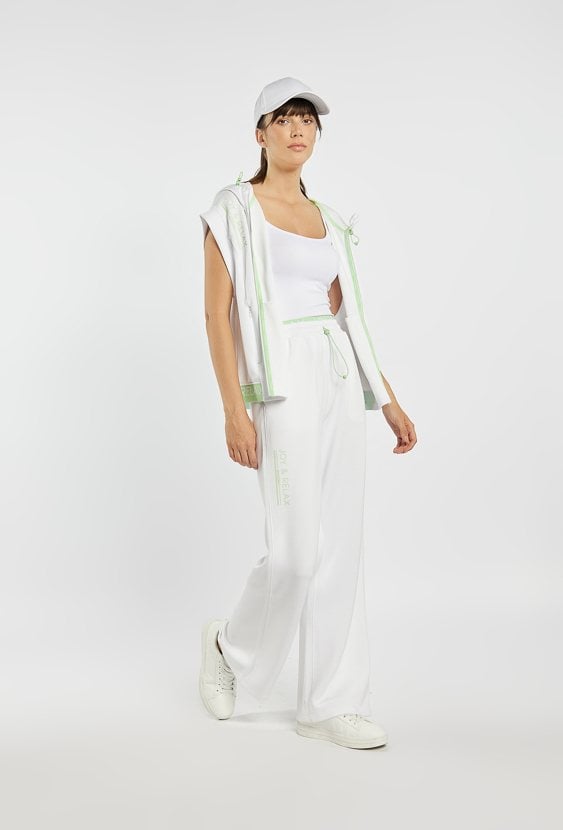 Sportowe spodnie o luźnym kroju