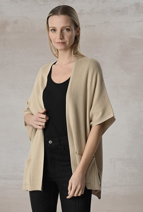 Sweter w stylu poncza