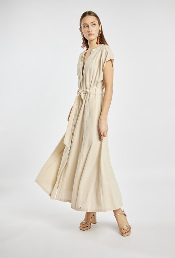 Zwiewna sukienka maxi