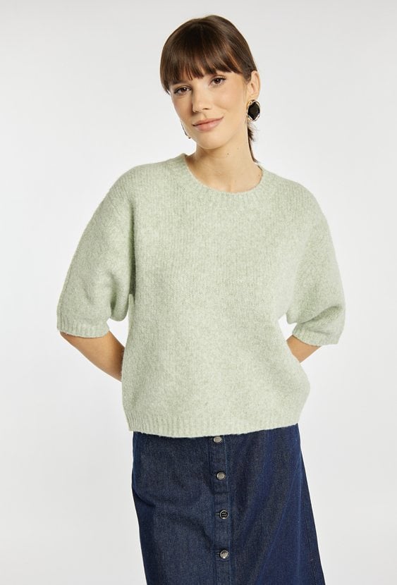 Sweter damski w pastelowym odcieniu