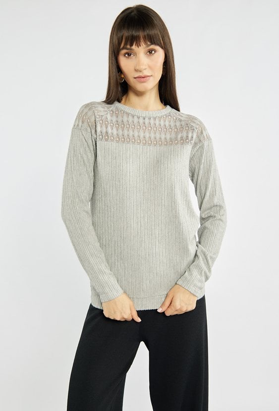 Bluzka z ażurowym wzorem