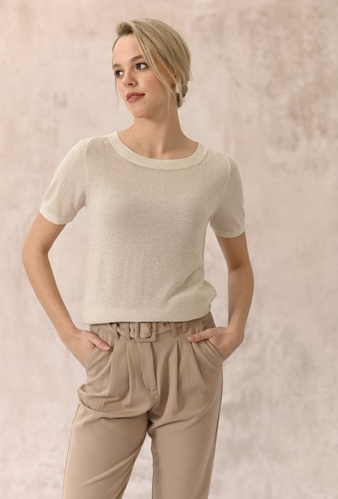 Wiskozowy sweter z metaliczną nicią