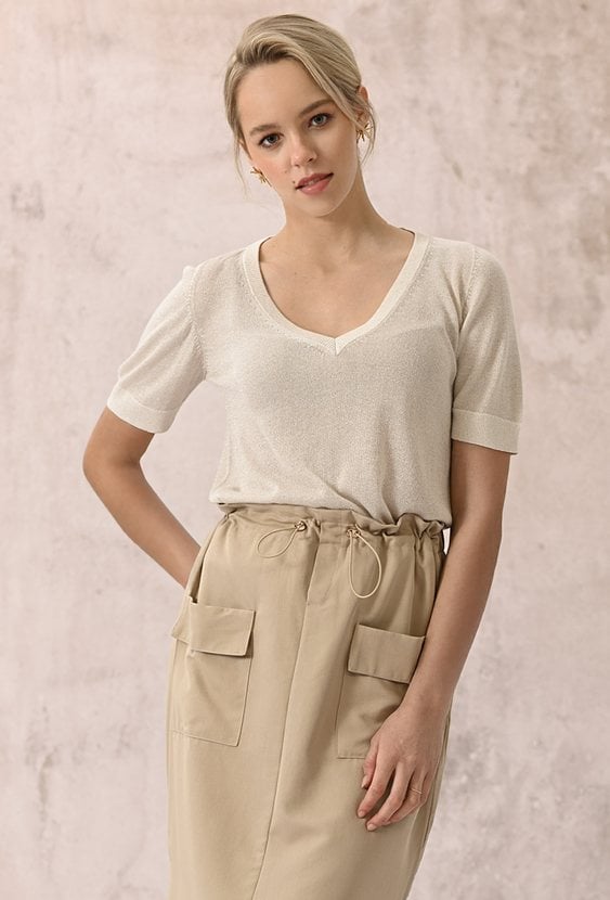 Wiskozowy sweter z metaliczną nicią