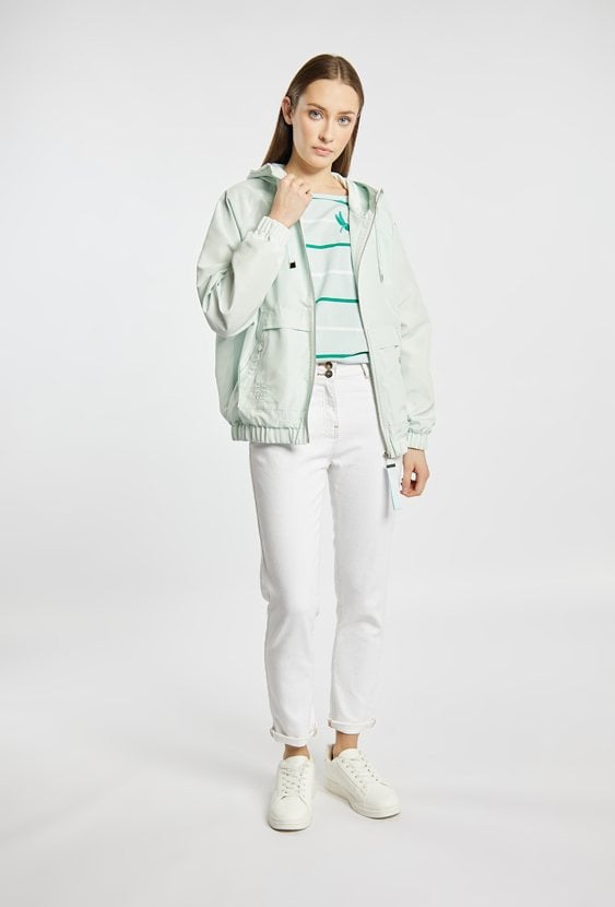 Lekka kurtka z kapturem