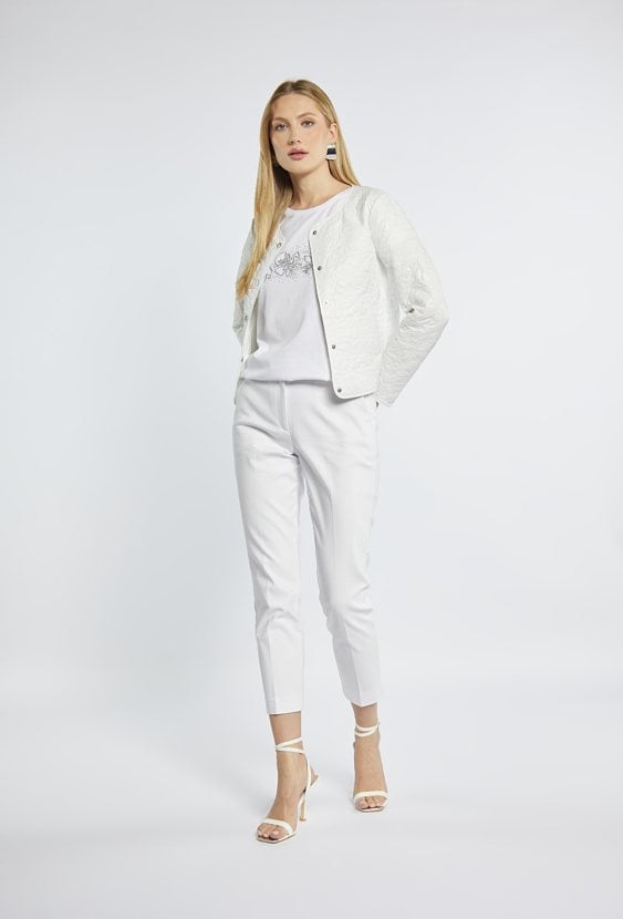 Kurtka z kwiatowym pikowaniem