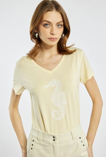 T-shirt idealny na lato