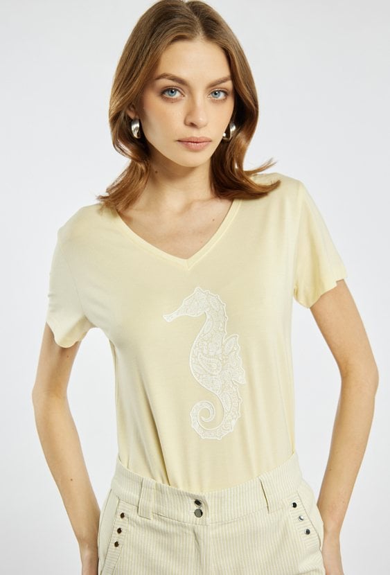 T-shirt idealny na lato