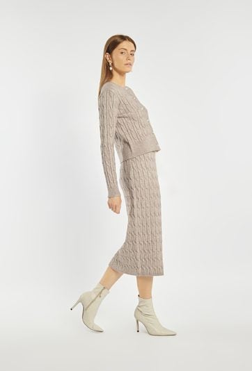 Spódnica o warkoczowym splocie