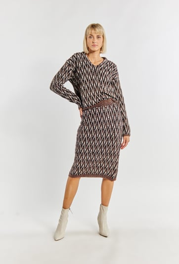 Sweter damski z krótkim włosiem