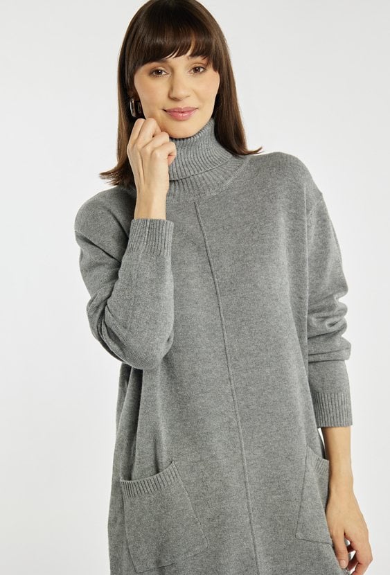 Sweter damski z golfem