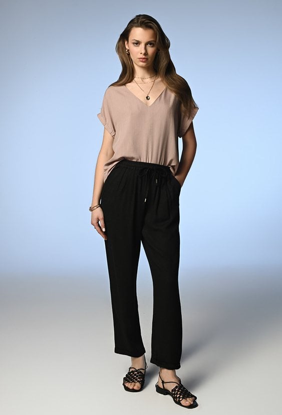 Czarne proste spodnie z lnem i wiskozą