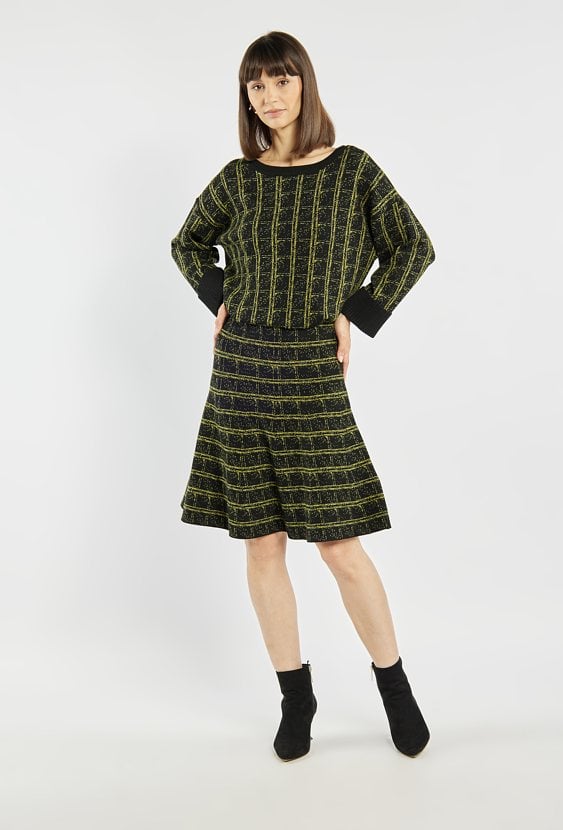 Spódnica do kolan z wzorem