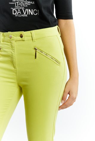 Materiałowe spodnie damskie