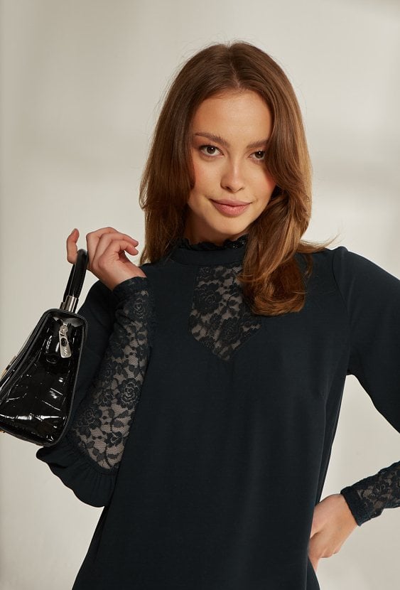 Mini sukienka z koronką