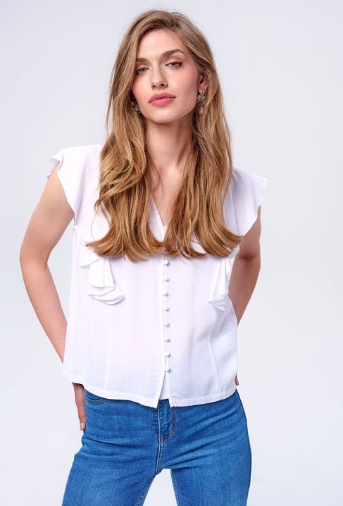 Biała bluzka z ozdobnym rękawem