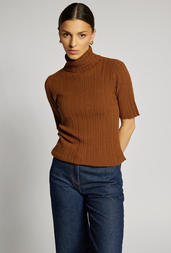 Sweter z golfem