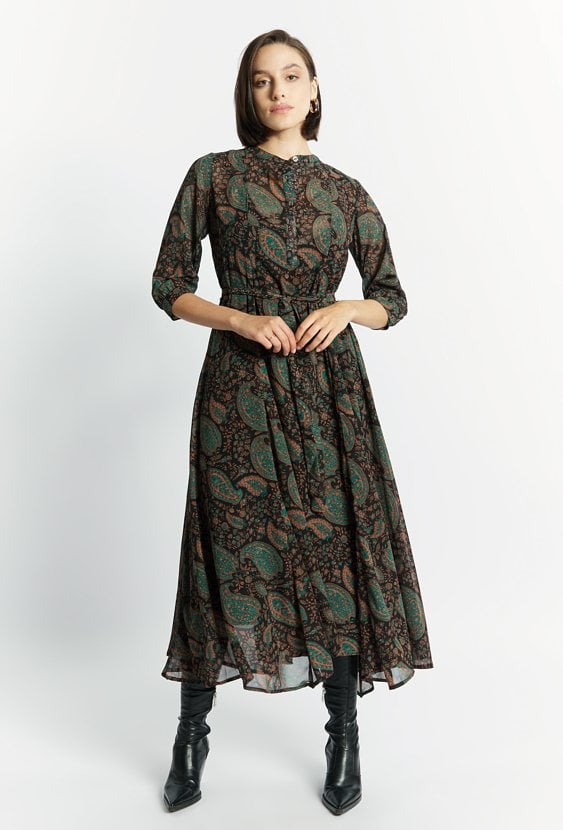 Wzorzysta sukienka midi