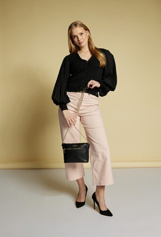 Torebka na pasku z łańcuszkiem