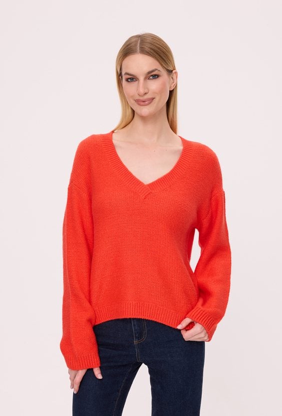 Sweter damski z dekoltem 