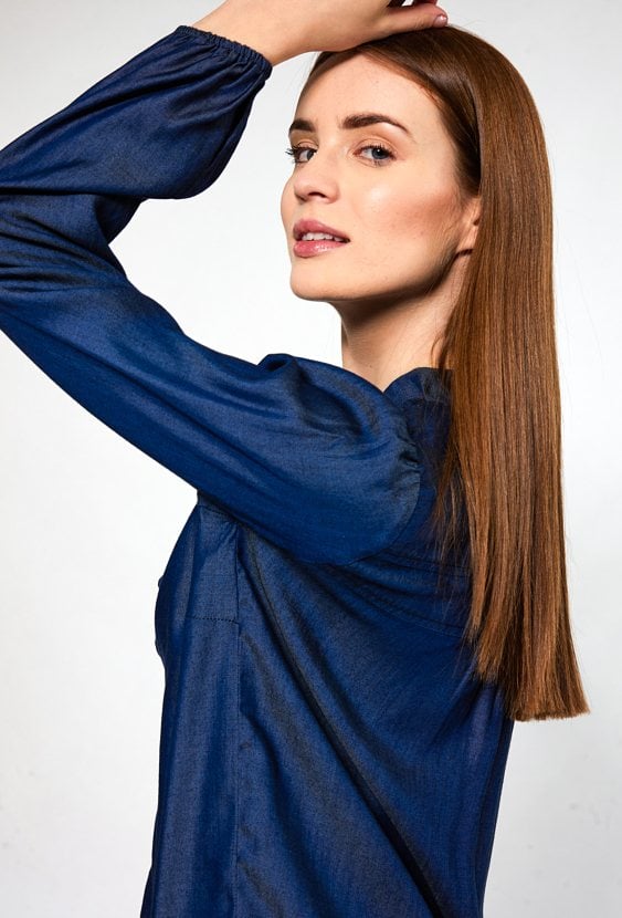 Bluzka damska z falbaną przy dekolcie