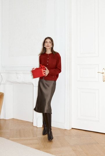 Satynowa spódnica midi