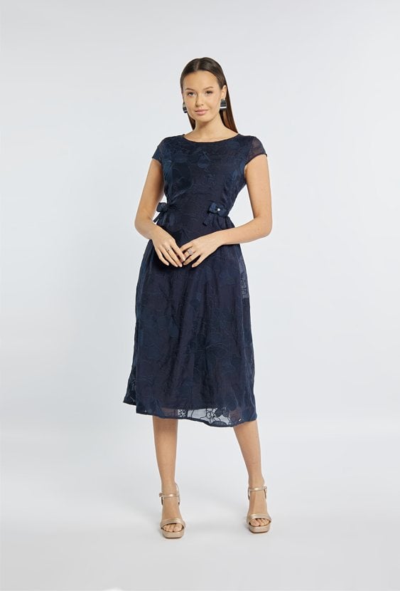 Elegancka sukienka midi