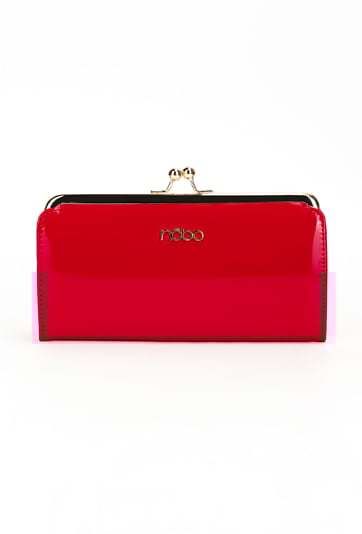 Portfel damski w klasycznym kolorze