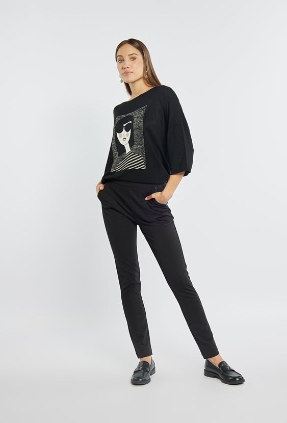 Spodnie damskie z kieszeniami