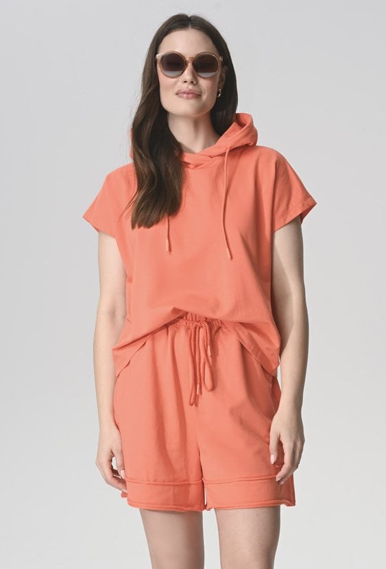 Bawełniane szorty w pomarańczowym kolorze