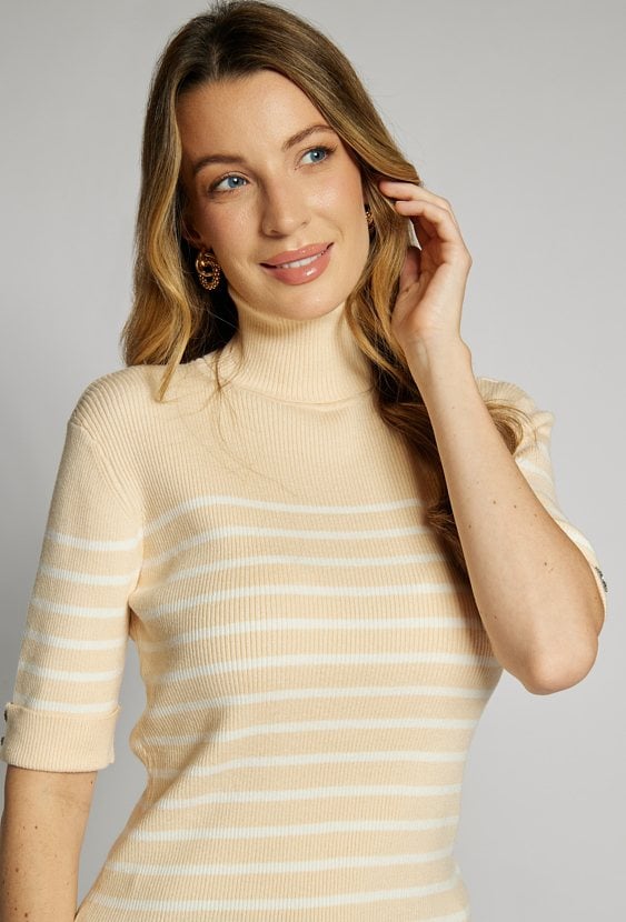 Sweter damski z golfem
