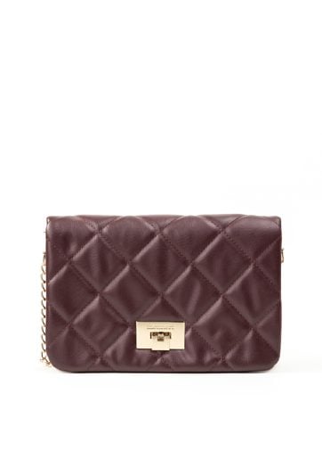 Pikowana torebka na łańcuszku