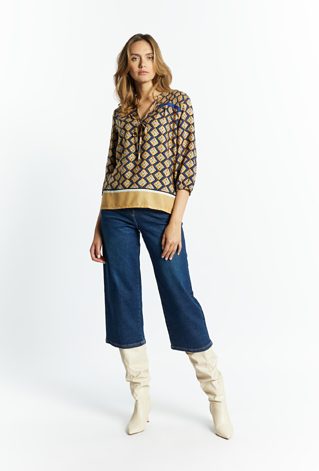 Wzorzysta bluzka z marszczeniem