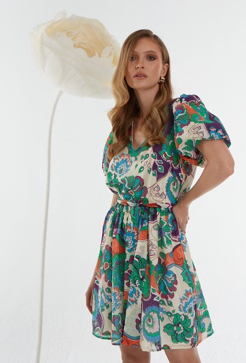 Wiskozowa sukienka w kolorowy wzór