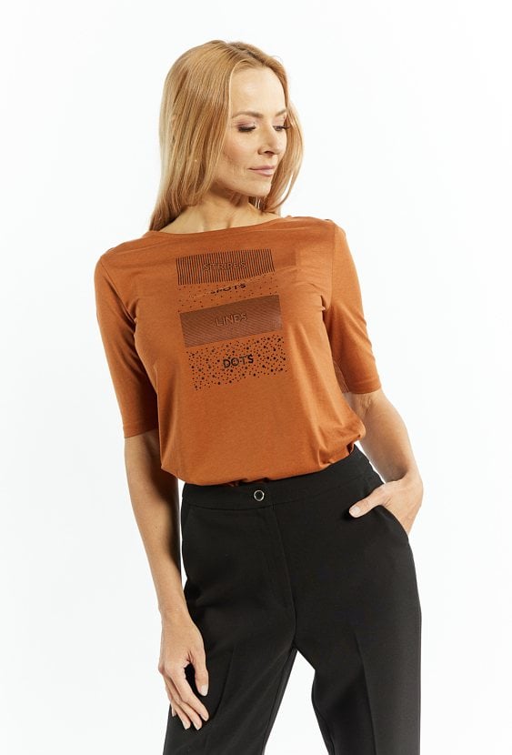 Bawełniany t-shirt o dopasowanym fasonie