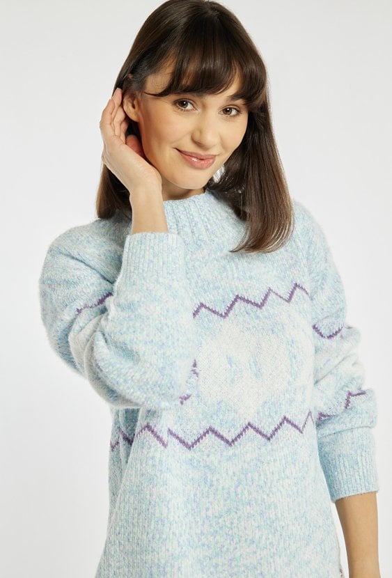 Sweter w świątecznym stylu