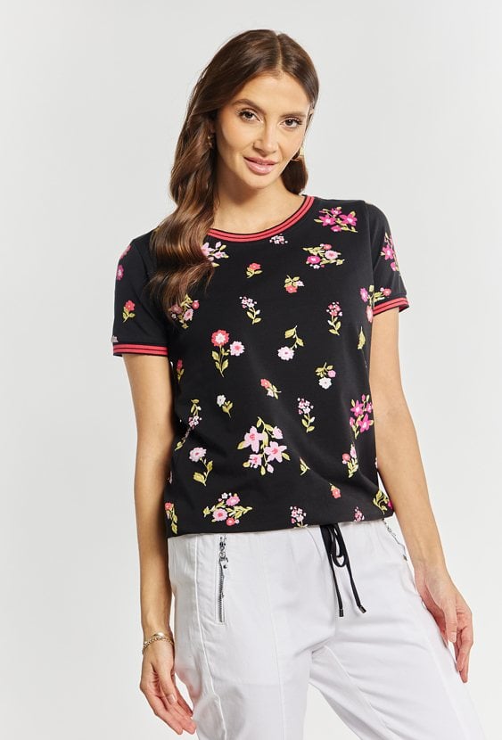 T-shirt damski z kwiatowym wzorem