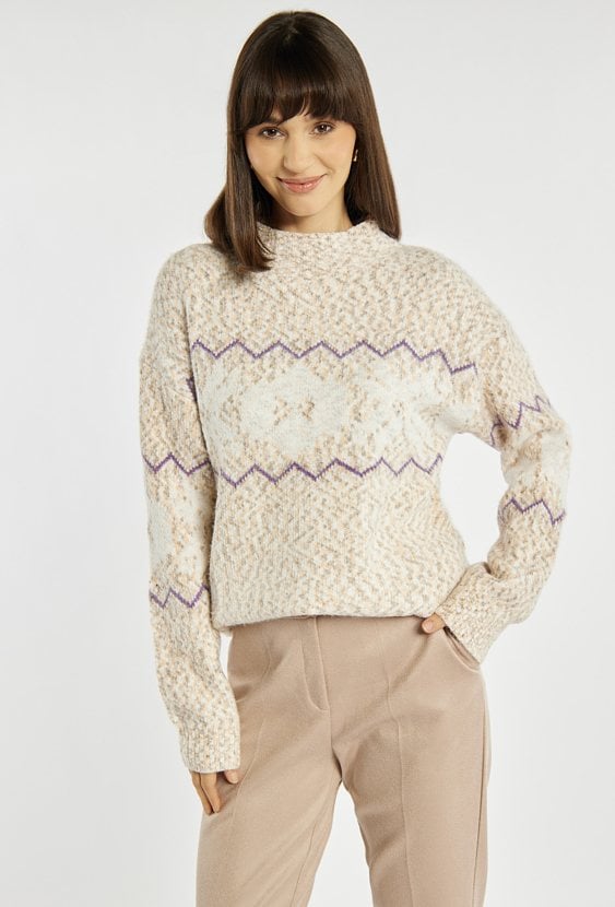 Sweter w świątecznym stylu